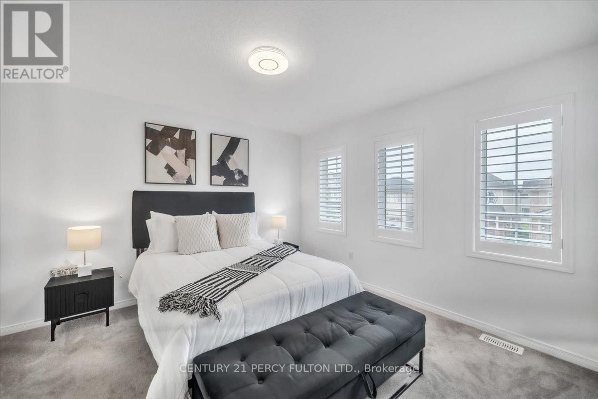 78 COOKE AVENUE Image 24