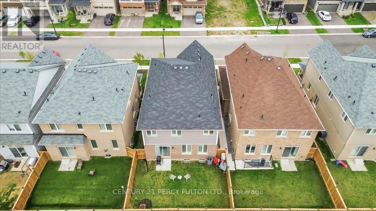78 COOKE AVENUE Image 38
