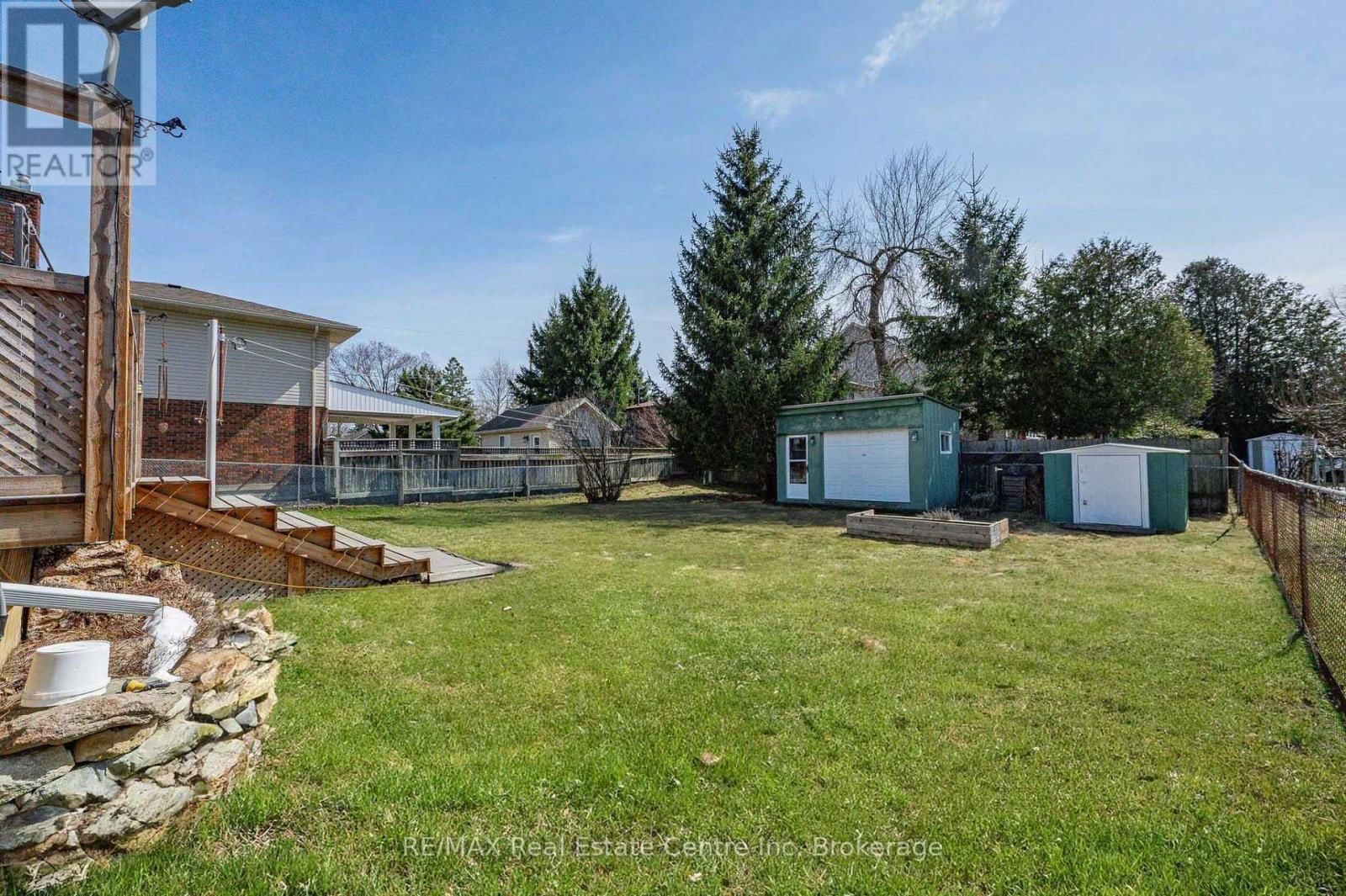 513 SPEEDVALE AVENUE EAST Image 19