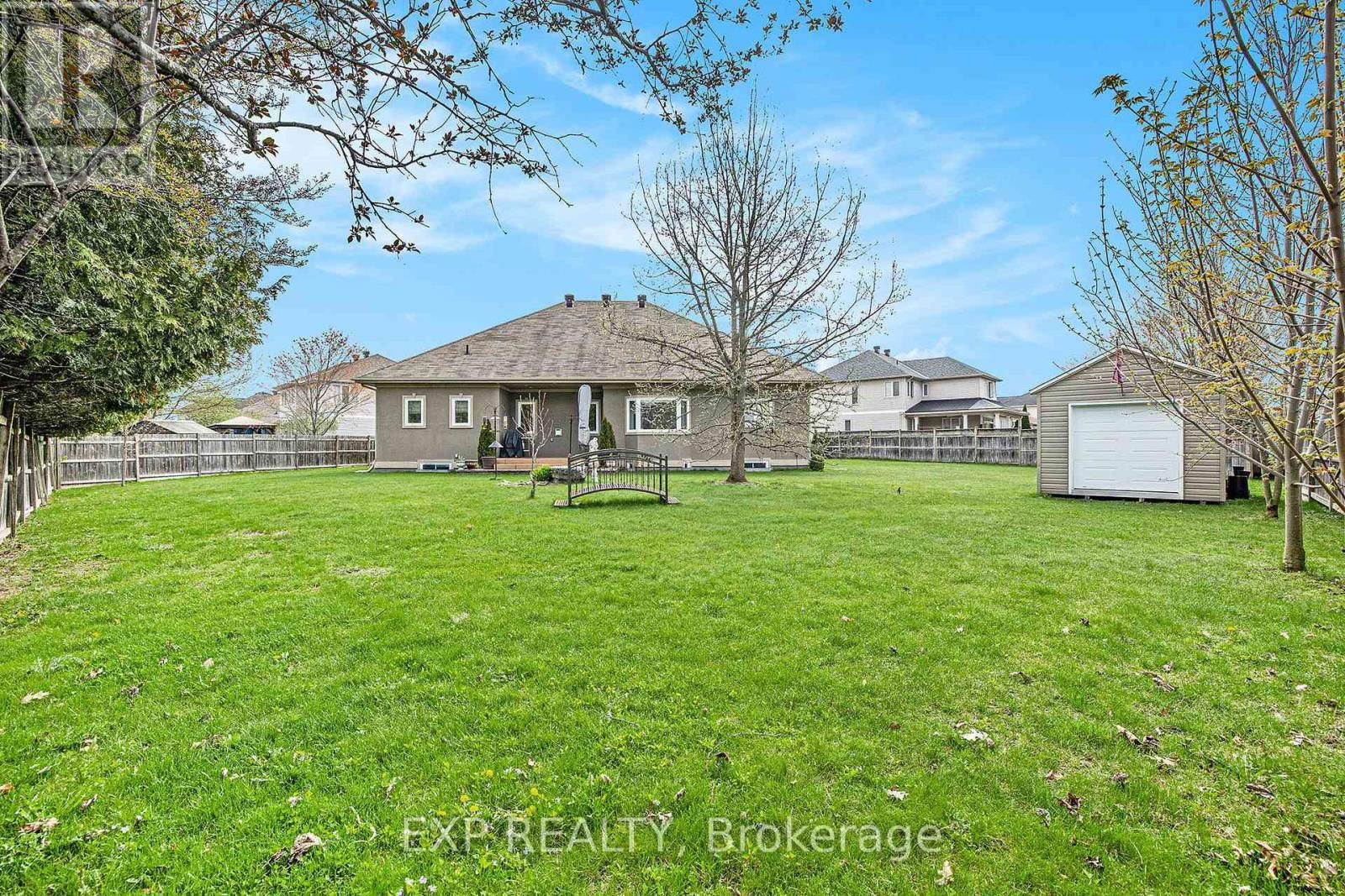 76 BRIGHTSIDE AVENUE Image 36
