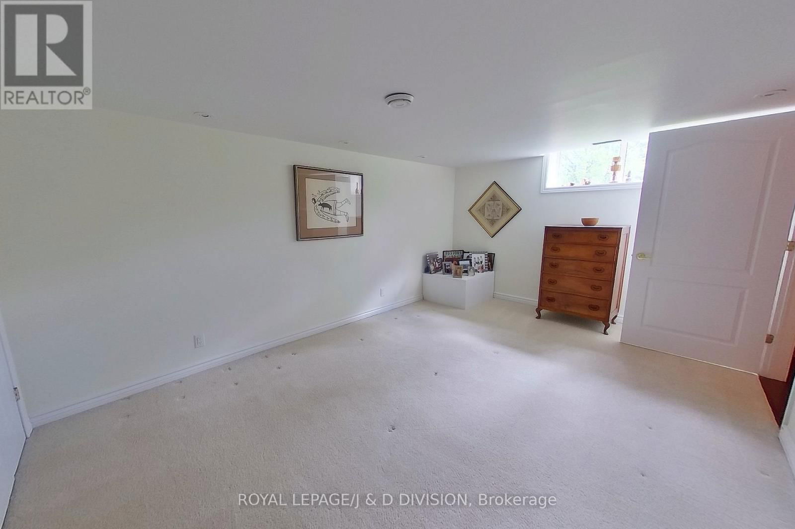310 - 1742 RAVENWOOD DRIVE Image 23