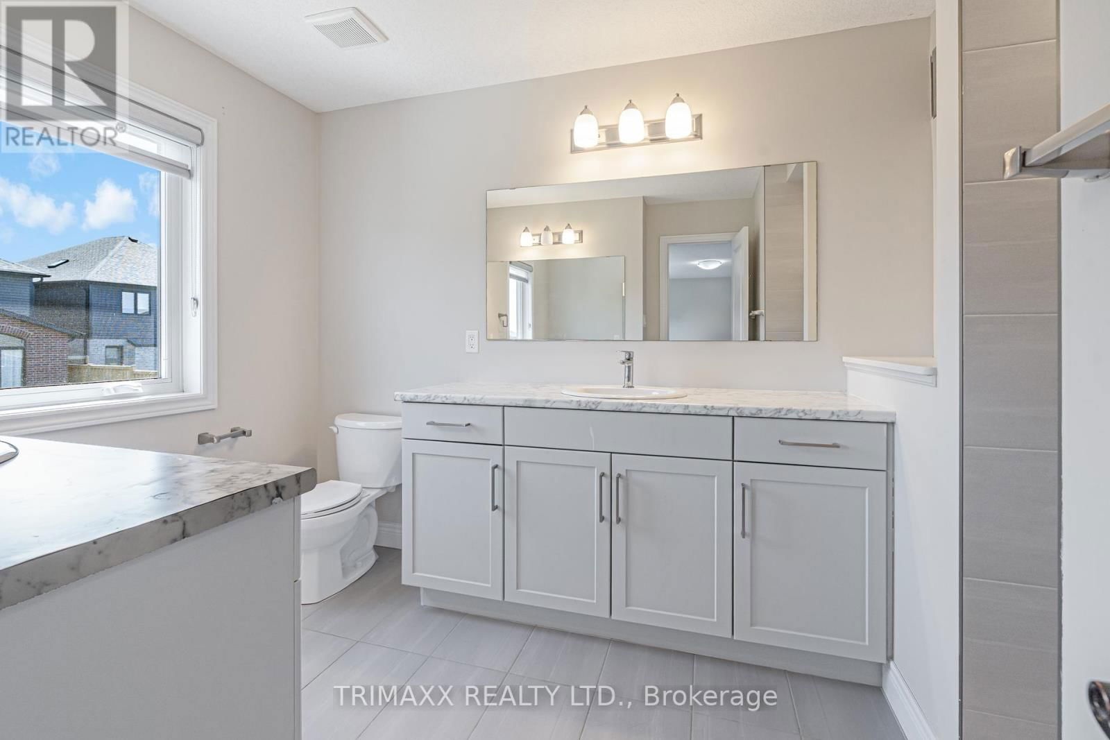 39 LOXLEIGH LANE Image 29