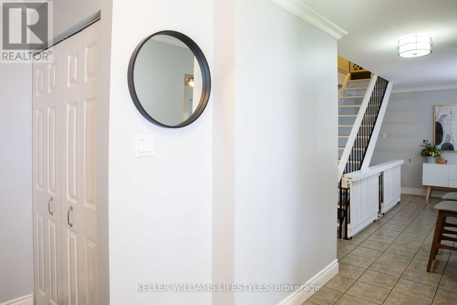 5 WINDING WOODS CRESCENT Image 4