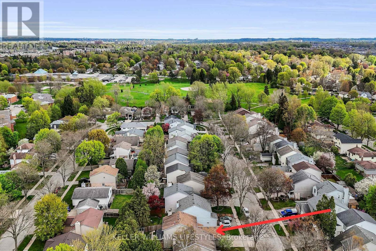 5 WINDING WOODS CRESCENT Image 40