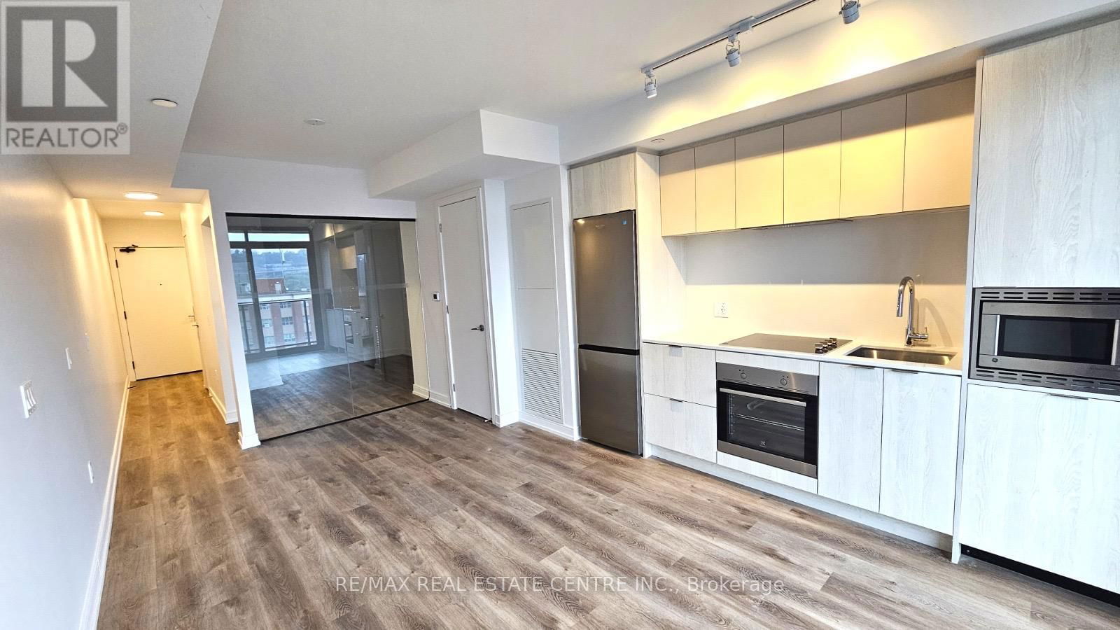 1302 - 1 JARVIS STREET Image 7