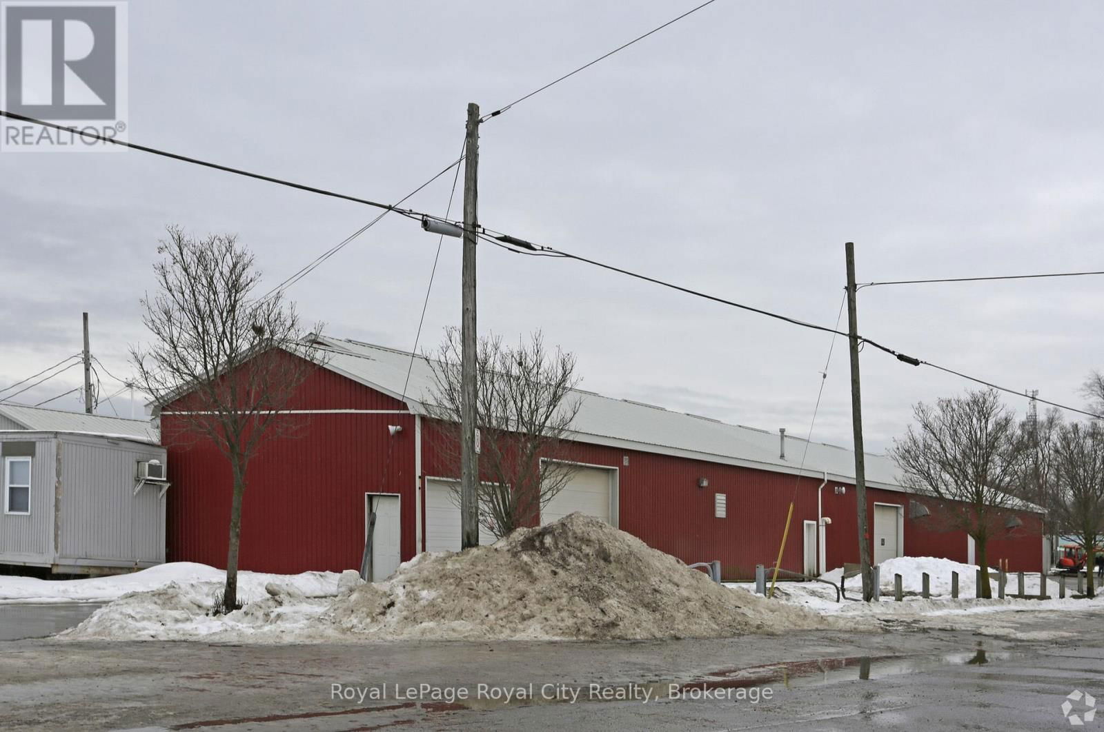 700 YORK ROAD Image 2