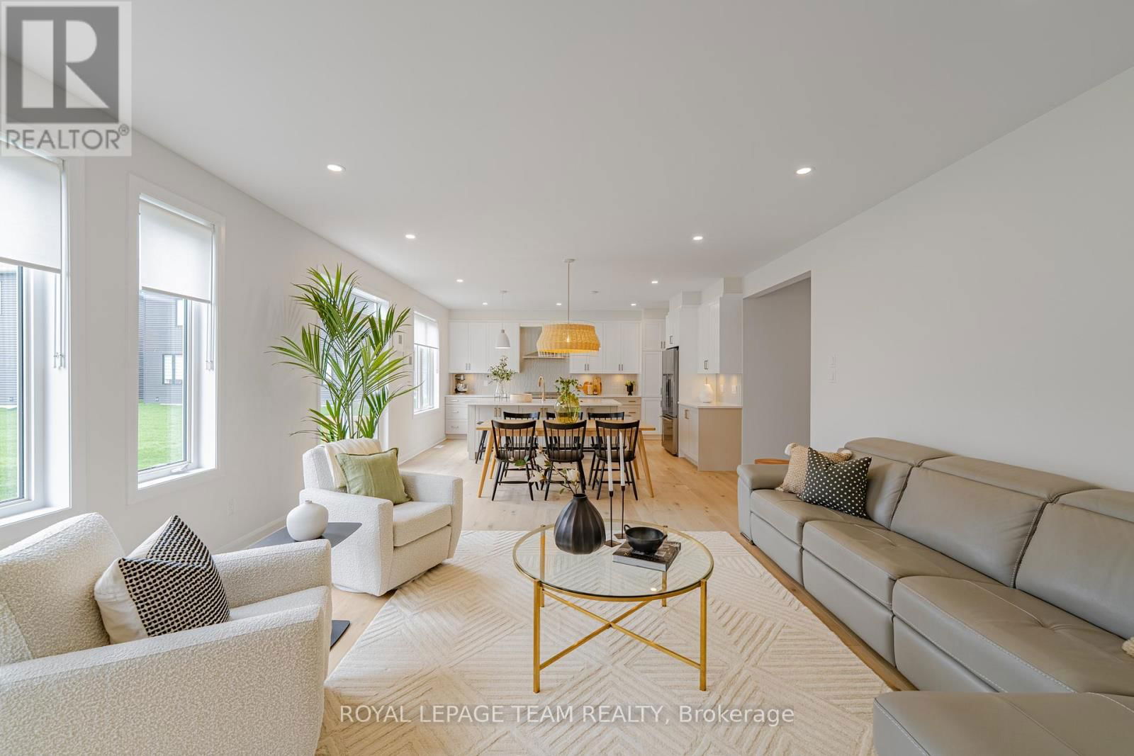 2055 WANDERER AVENUE Image 16