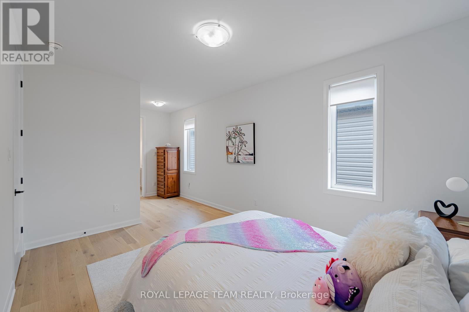 2055 WANDERER AVENUE Image 32