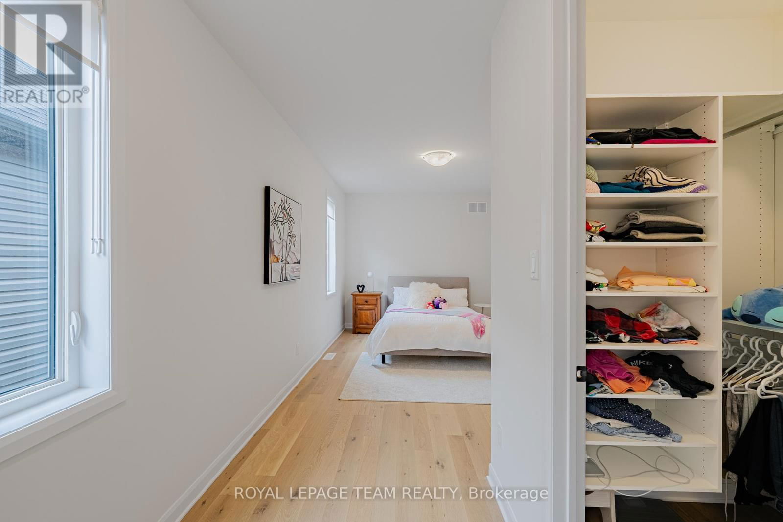 2055 WANDERER AVENUE Image 33