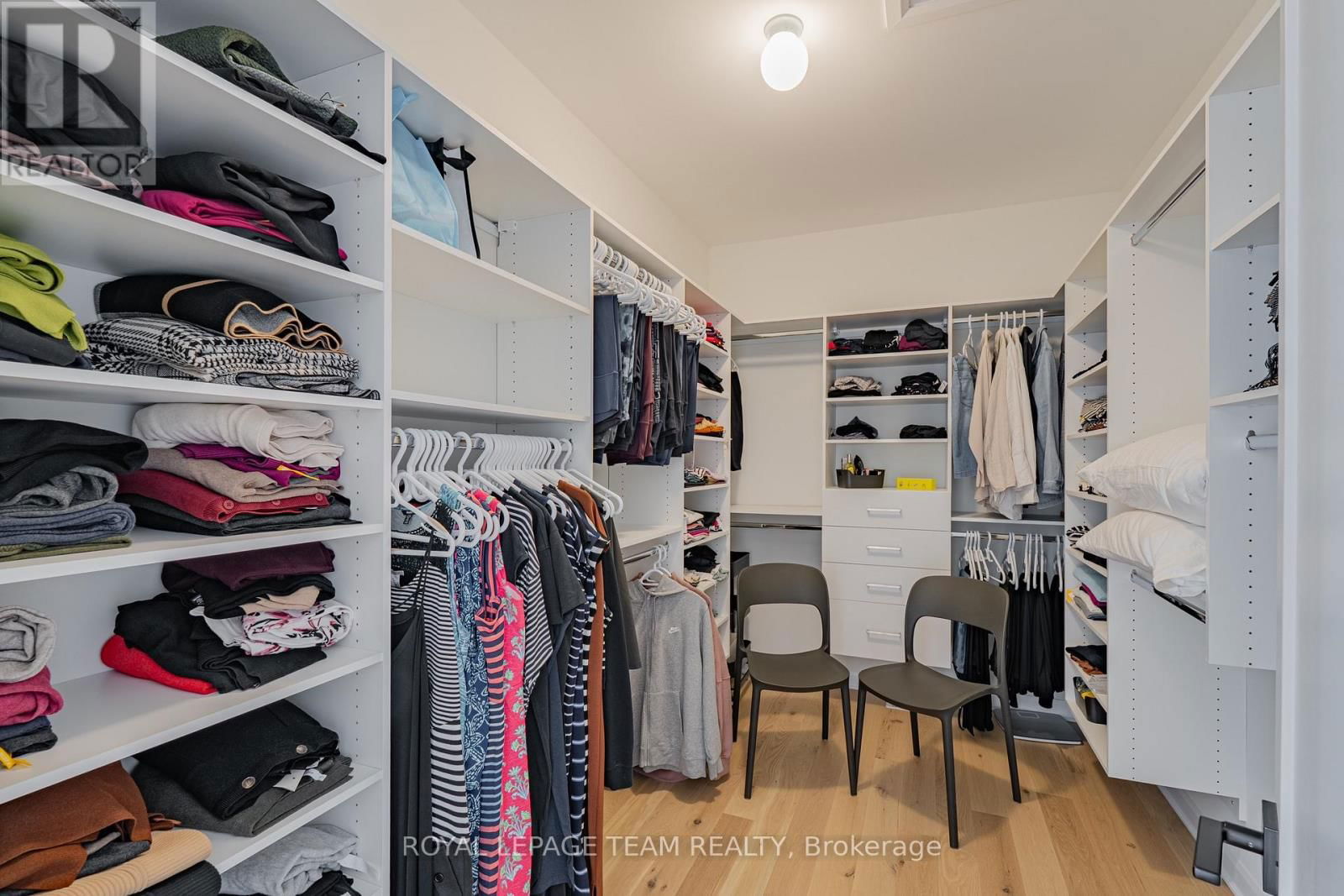 2055 WANDERER AVENUE Image 35