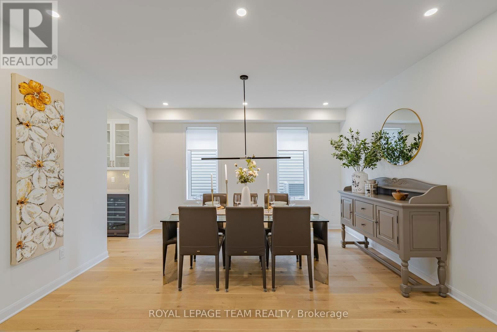 2055 WANDERER AVENUE Image 8