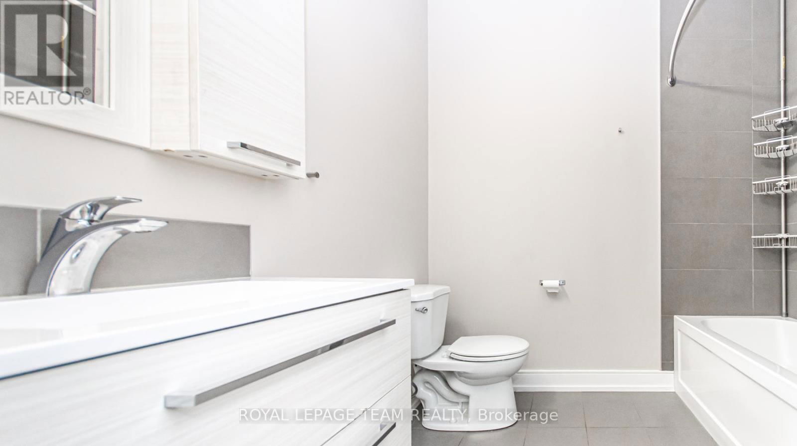 81 NORMAN STREET Image 12