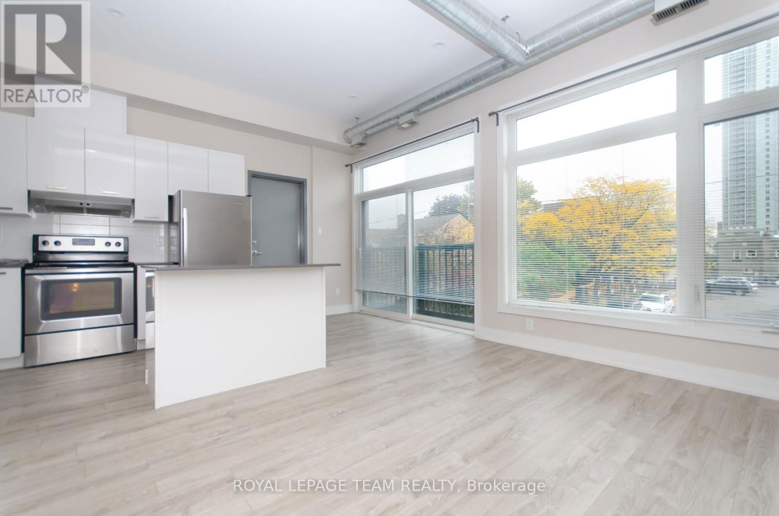 81 NORMAN STREET Image 6
