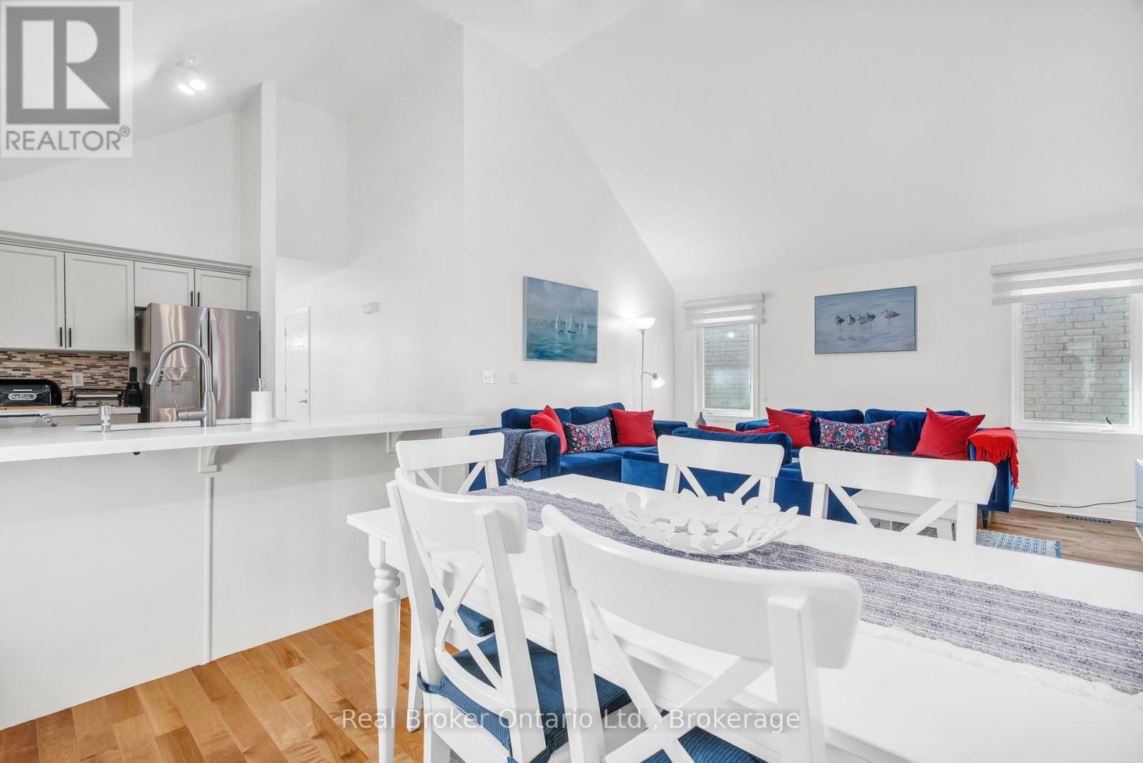 26 SINCLAIR STREET Image 15