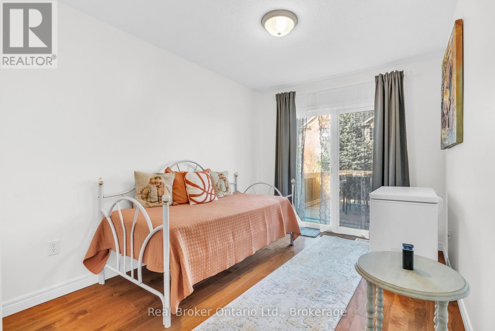 26 SINCLAIR STREET Image 20