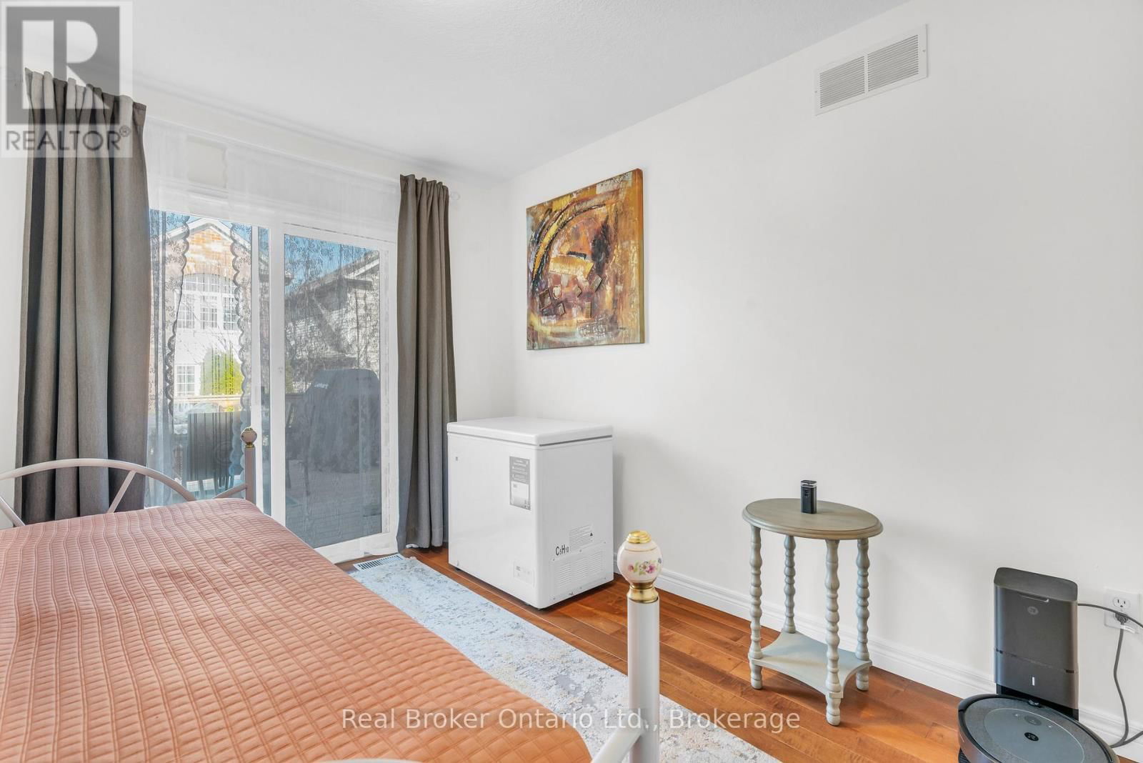26 SINCLAIR STREET Image 22