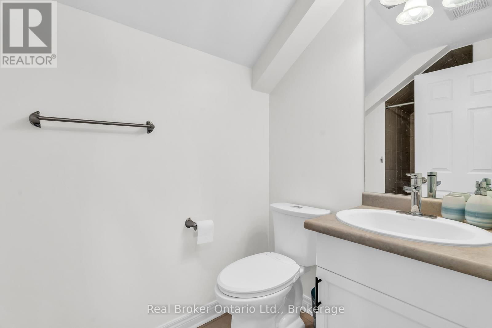26 SINCLAIR STREET Image 24