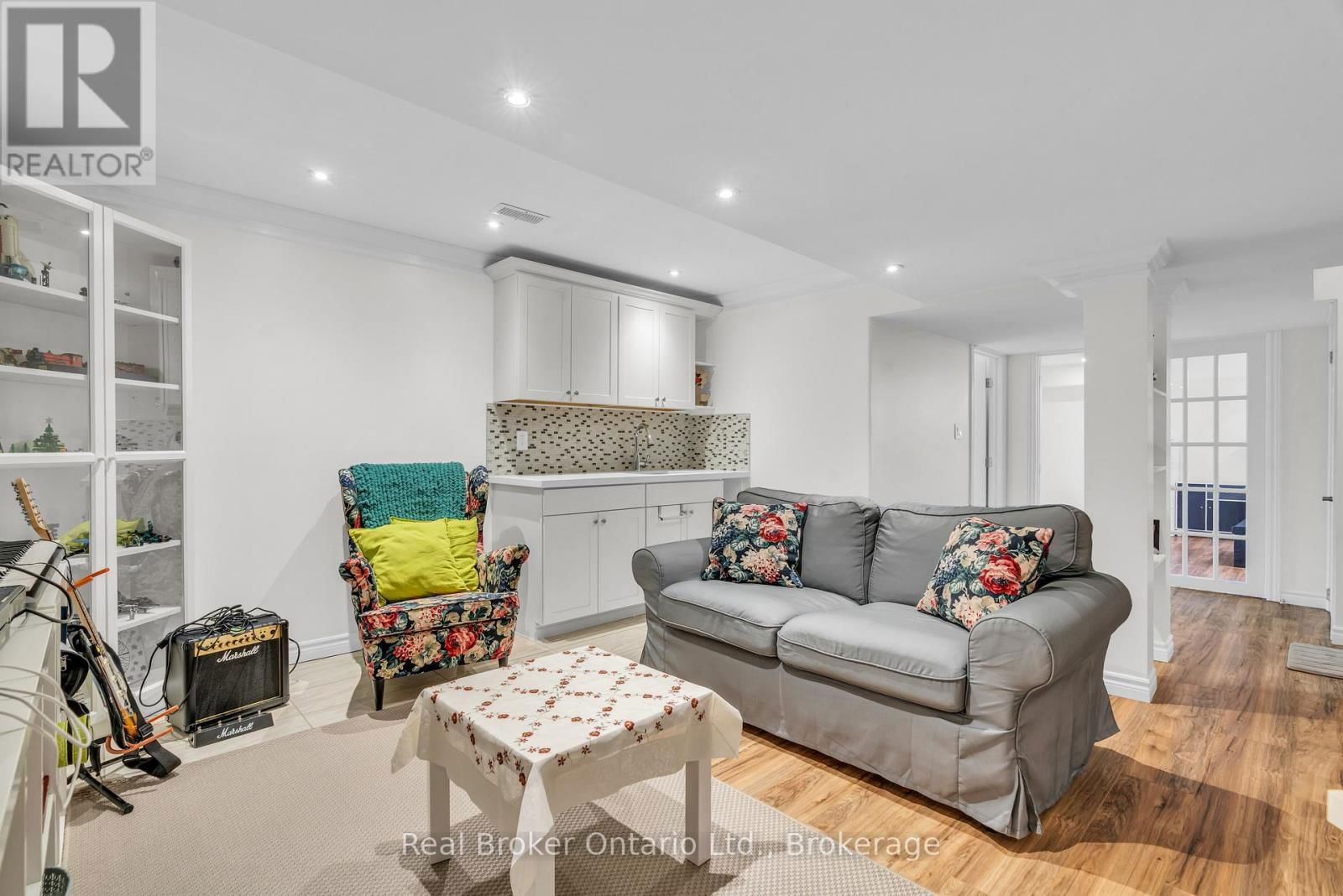 26 SINCLAIR STREET Image 31