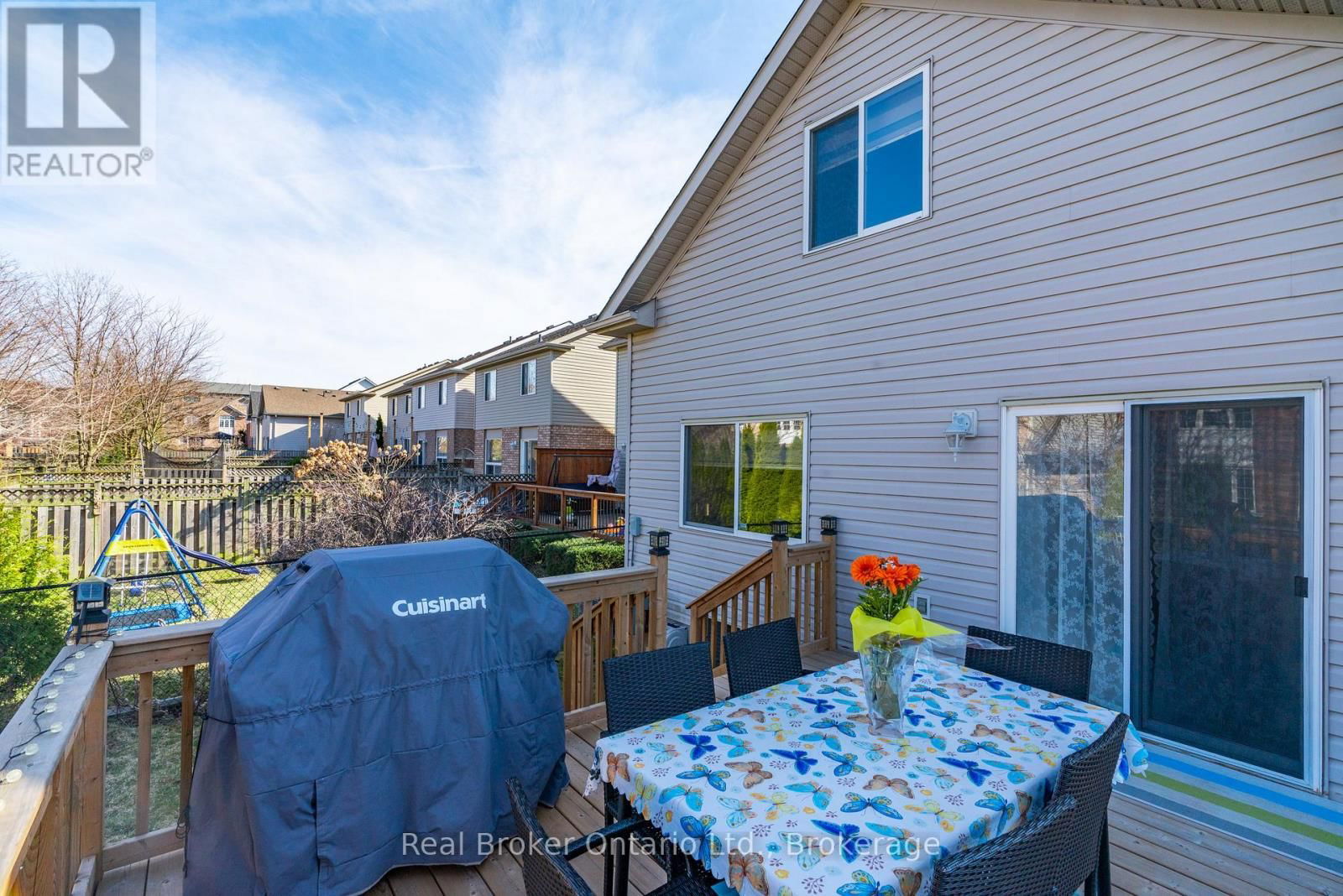 26 SINCLAIR STREET Image 36
