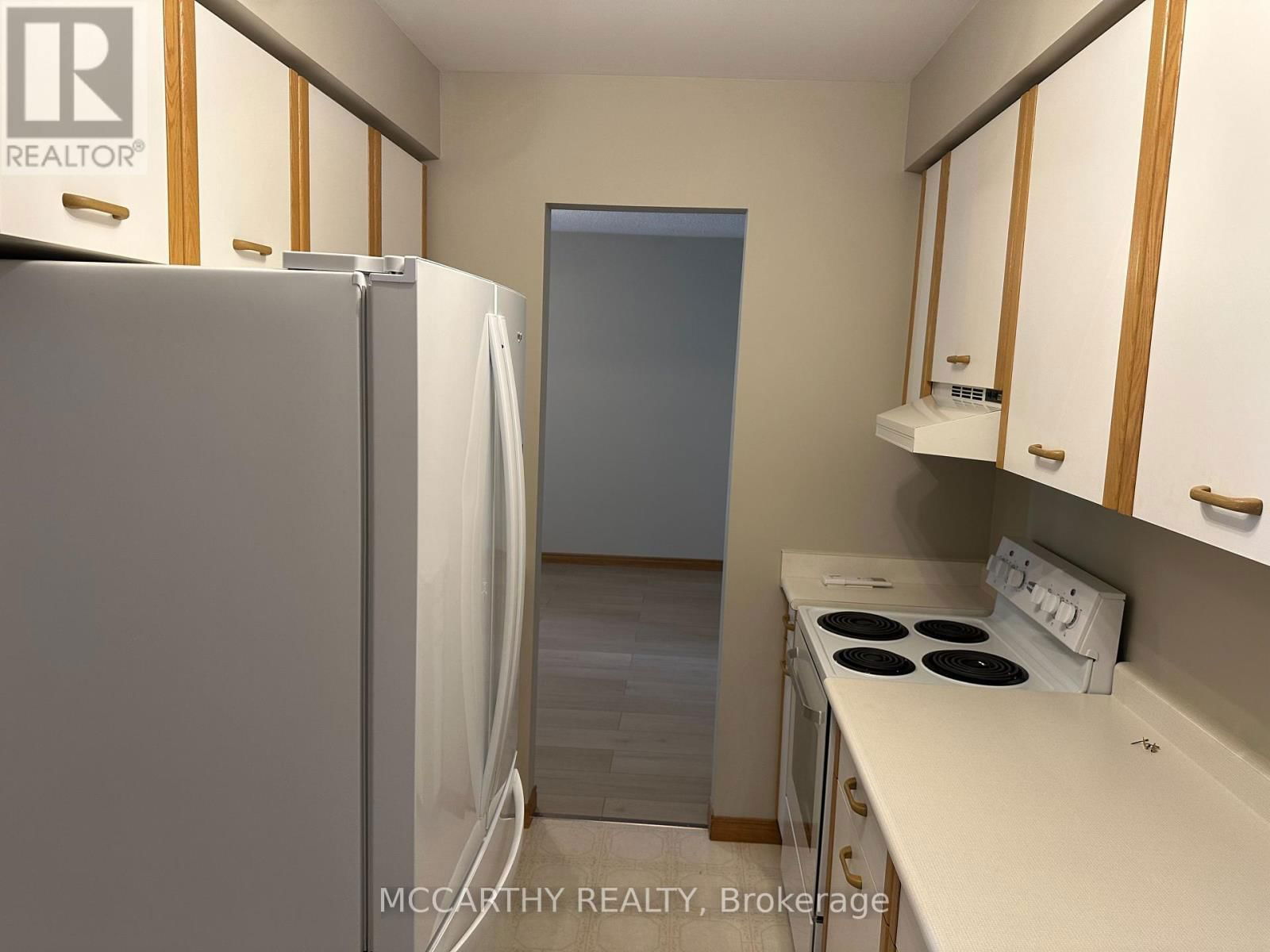 A - 217 SARAH COURT Image 11