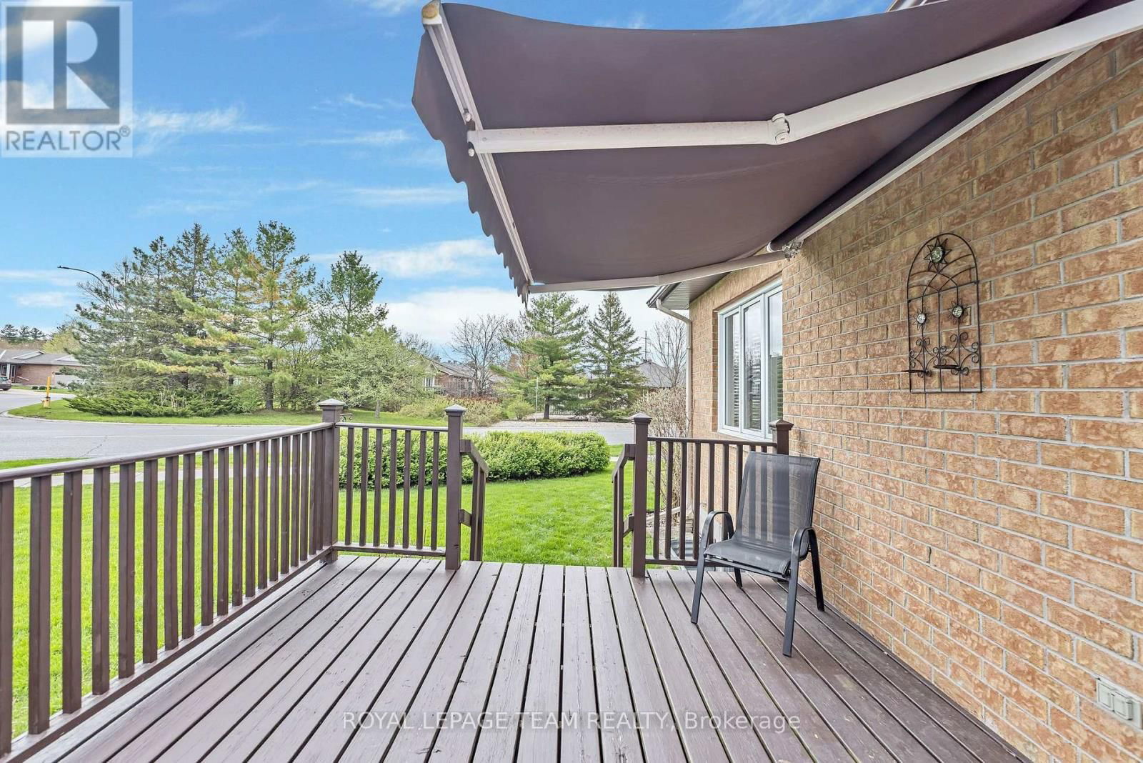 2 PEREGRINE CRESCENT Image 39