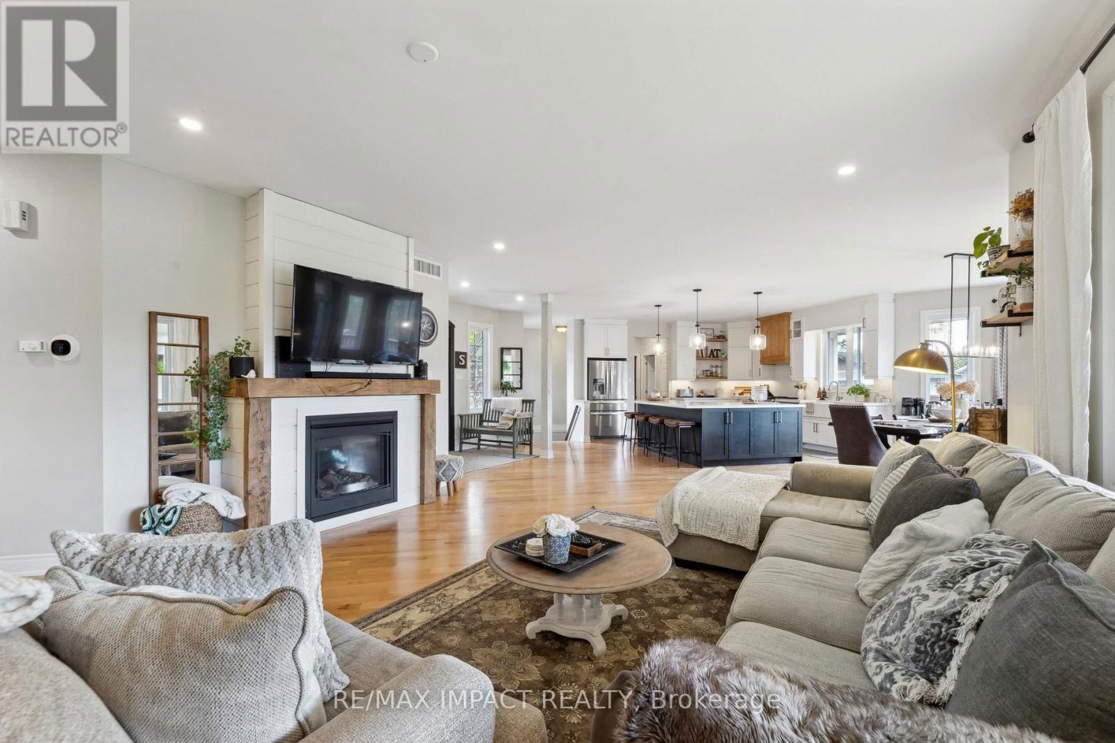 27 SLALOM DRIVE Image 9