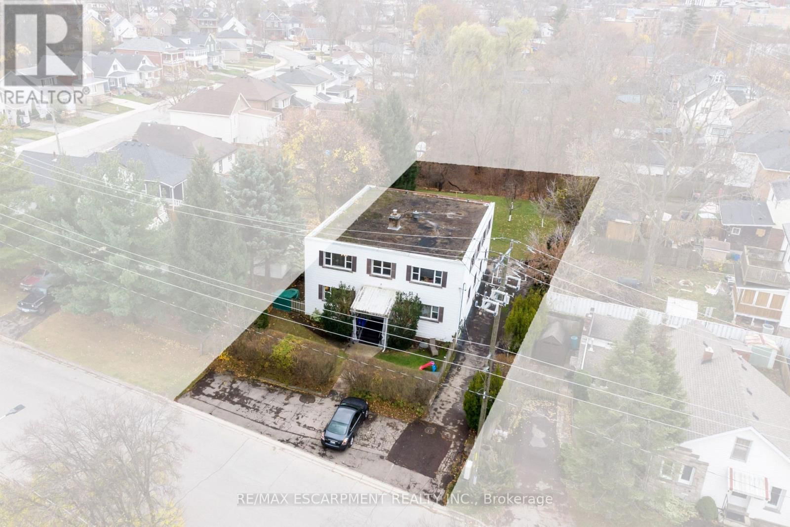 13 MCMASTER AVENUE Image 2