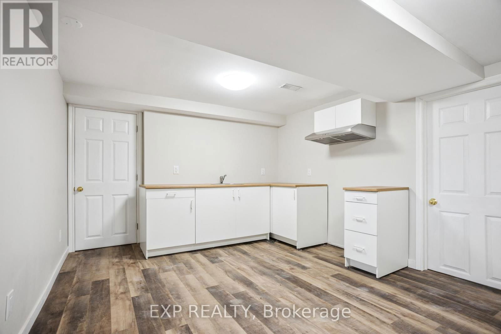97 GILBERT STREET Image 22