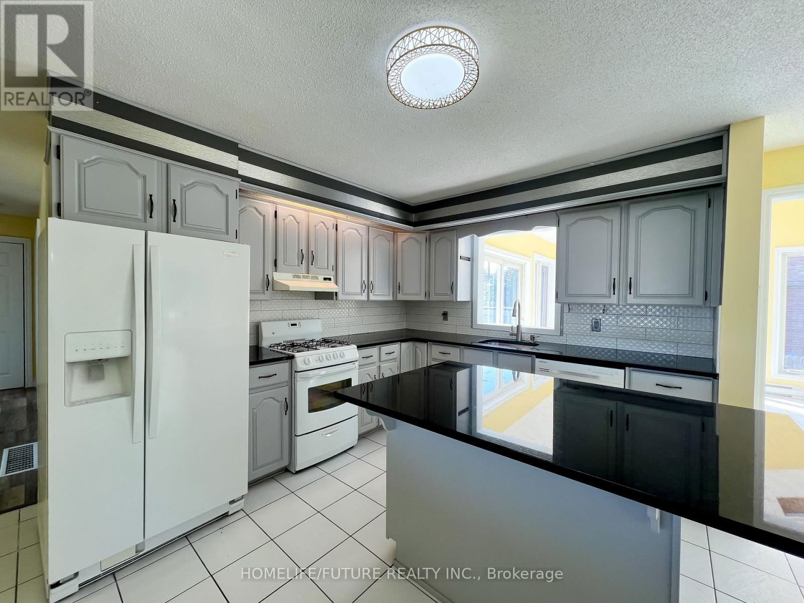 14 LATCHFORD STREET Image 2