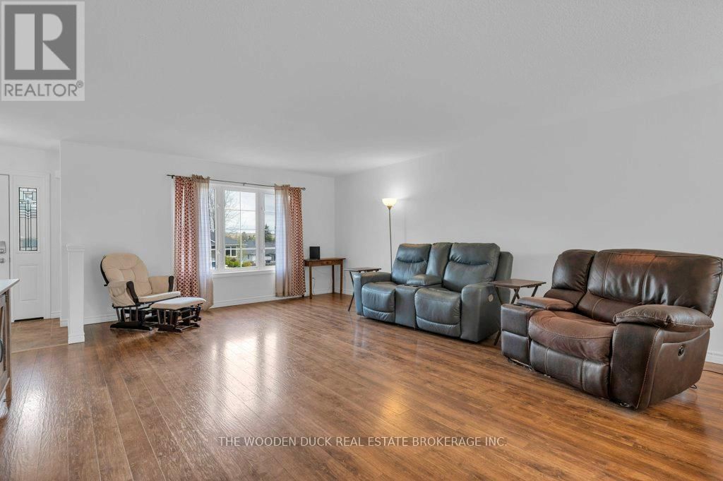 5 MITCHELL DRIVE Image 11