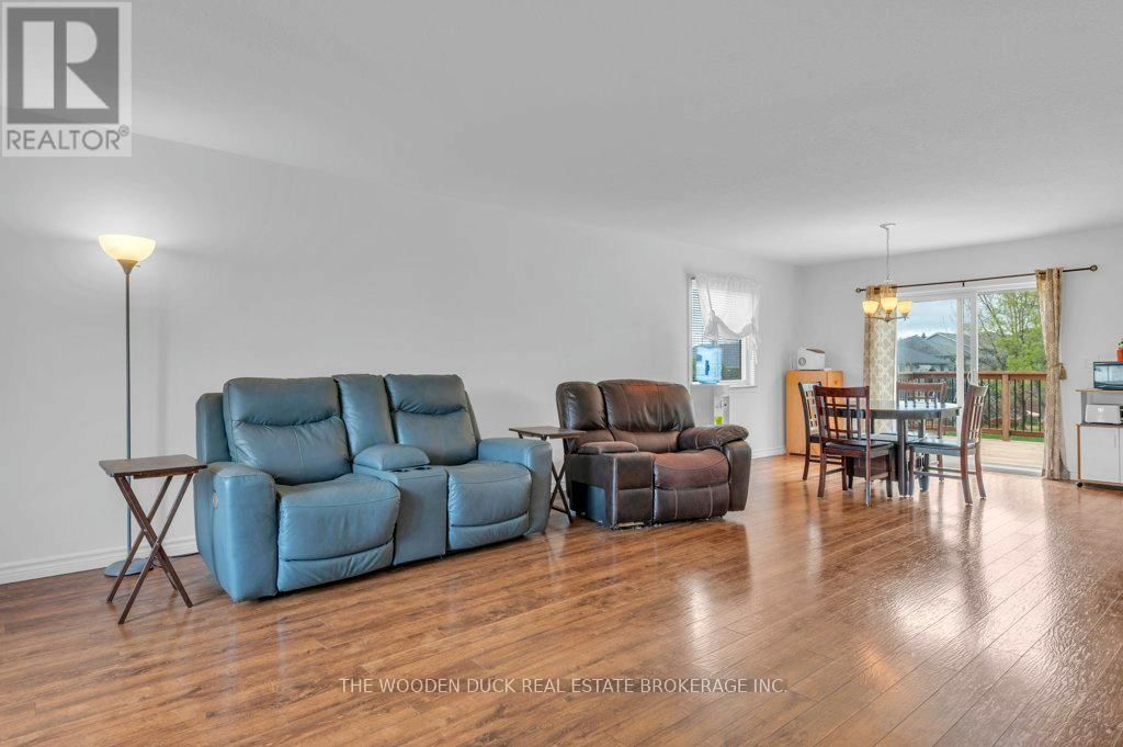 5 MITCHELL DRIVE Image 13