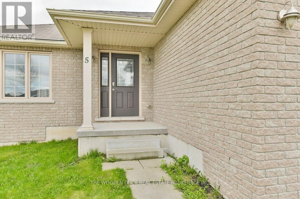 5 MITCHELL DRIVE Image 29