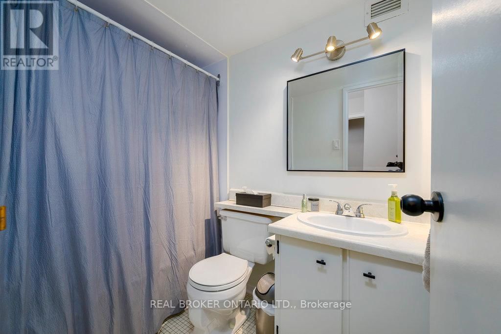 108 - 158C MCARTHUR AVENUE Image 12