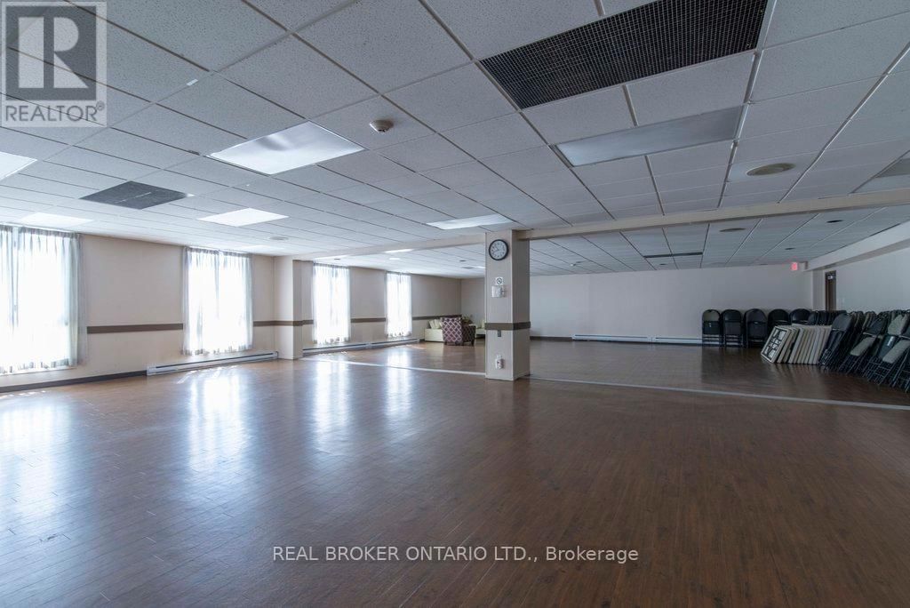 108 - 158C MCARTHUR AVENUE Image 23