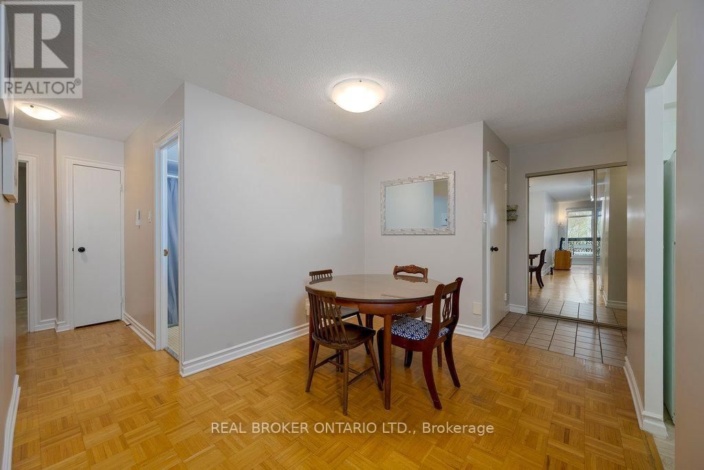 108 - 158C MCARTHUR AVENUE Image 7