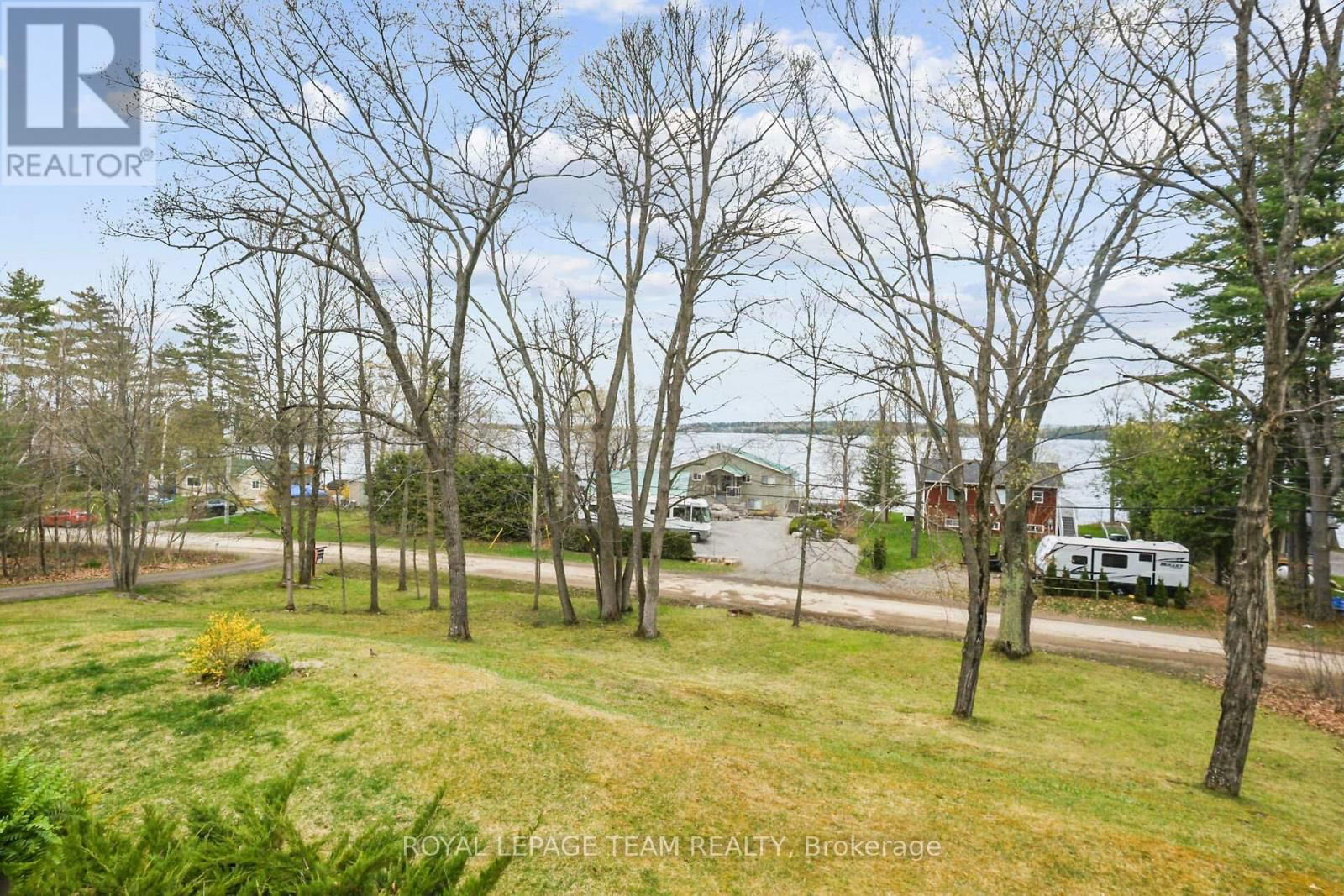 371 KENNEDY ROAD Image 36