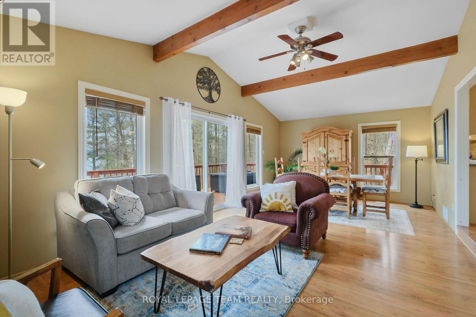 371 KENNEDY ROAD Image 4