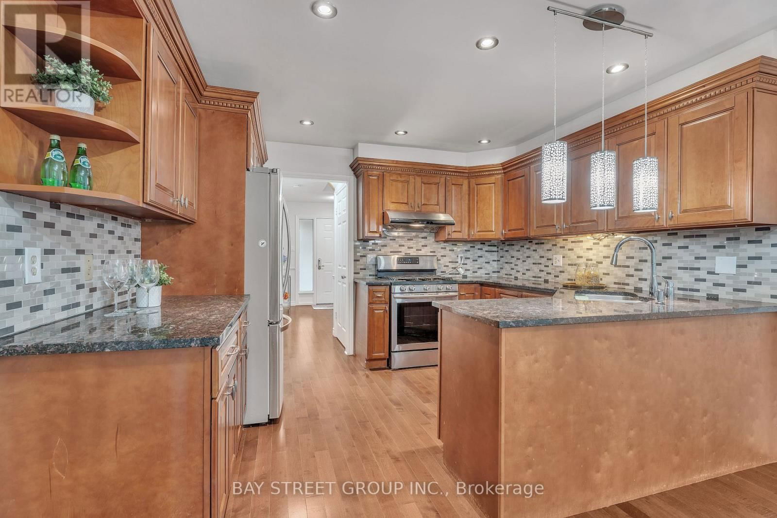 33 REPTON AVENUE Image 14