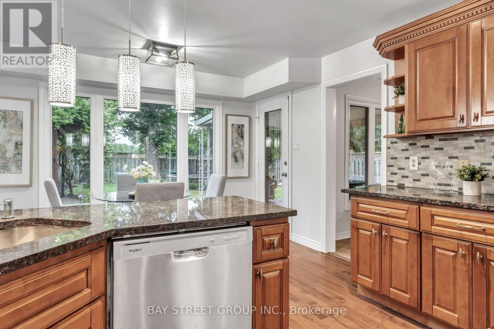 33 REPTON AVENUE Image 17