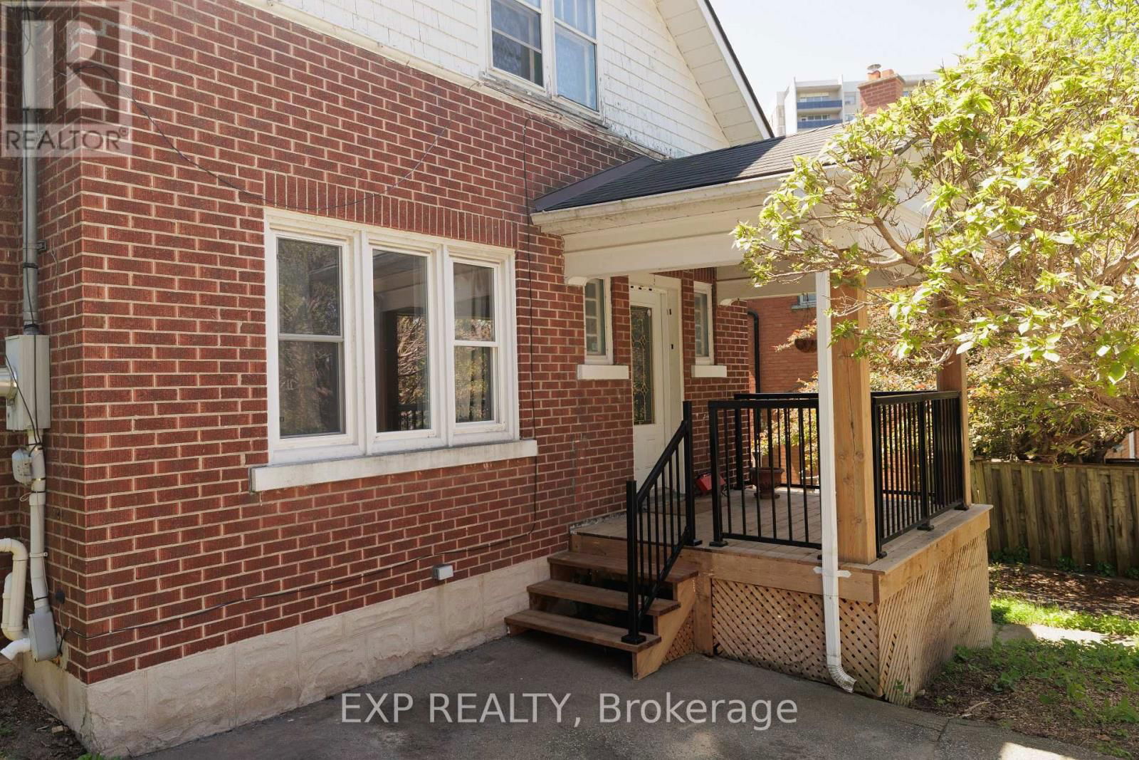 349 LUELLA STREET Image 3