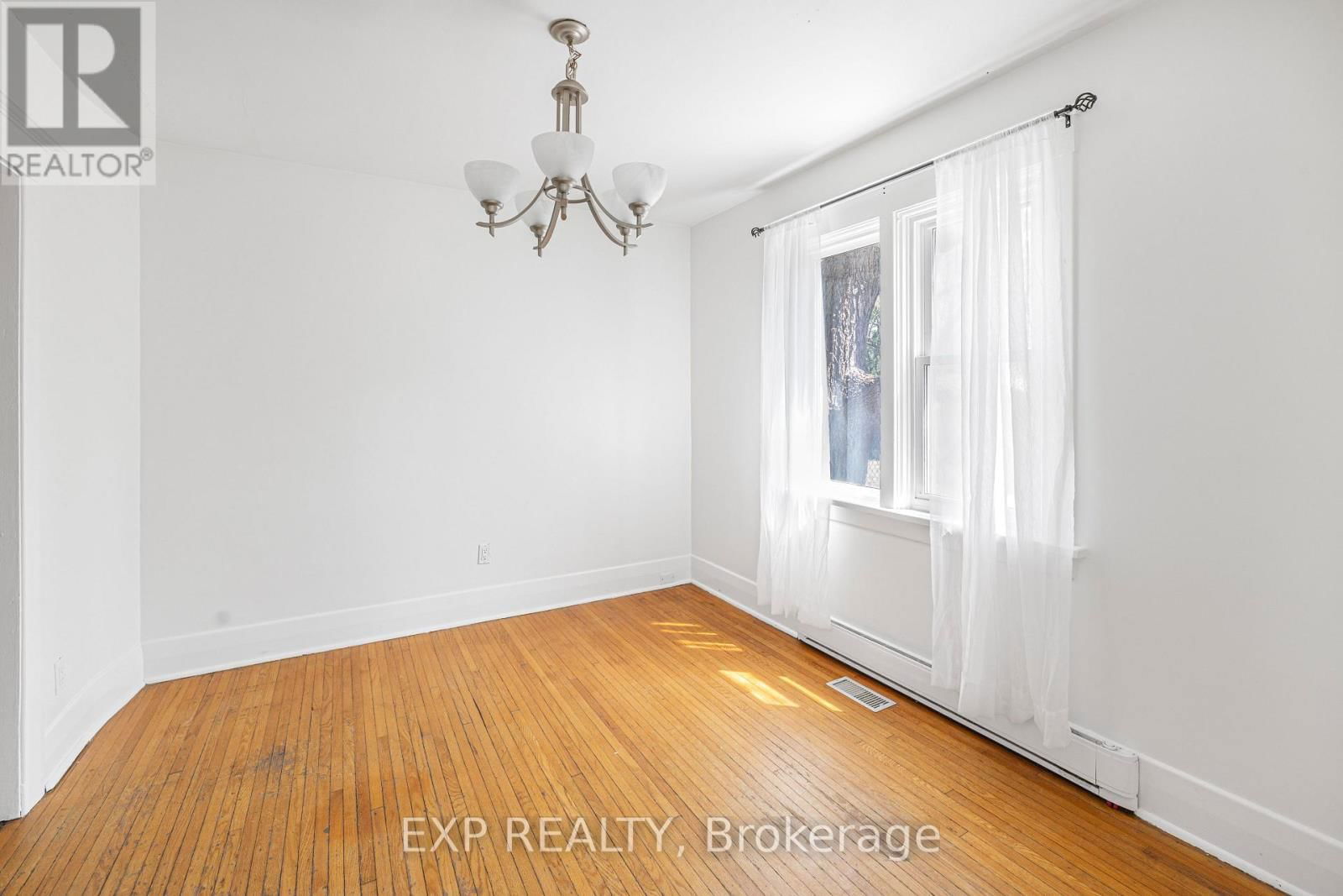 349 LUELLA STREET Image 7