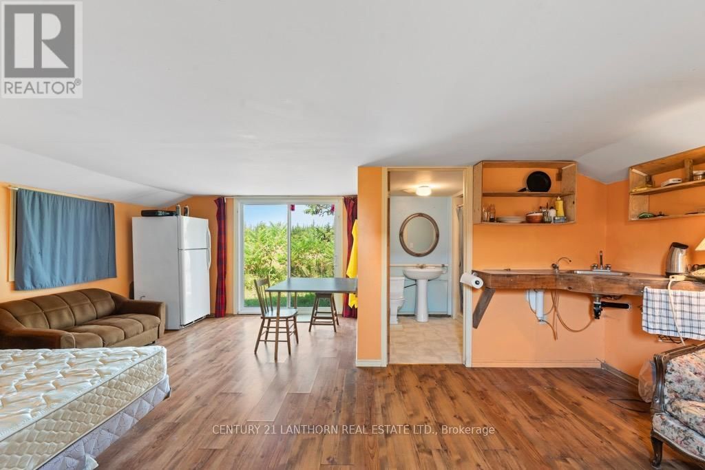 1677 COUNTY 8 ROAD Image 30