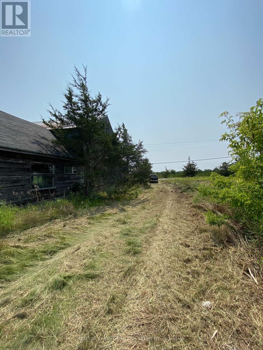 1677 COUNTY 8 ROAD Image 34