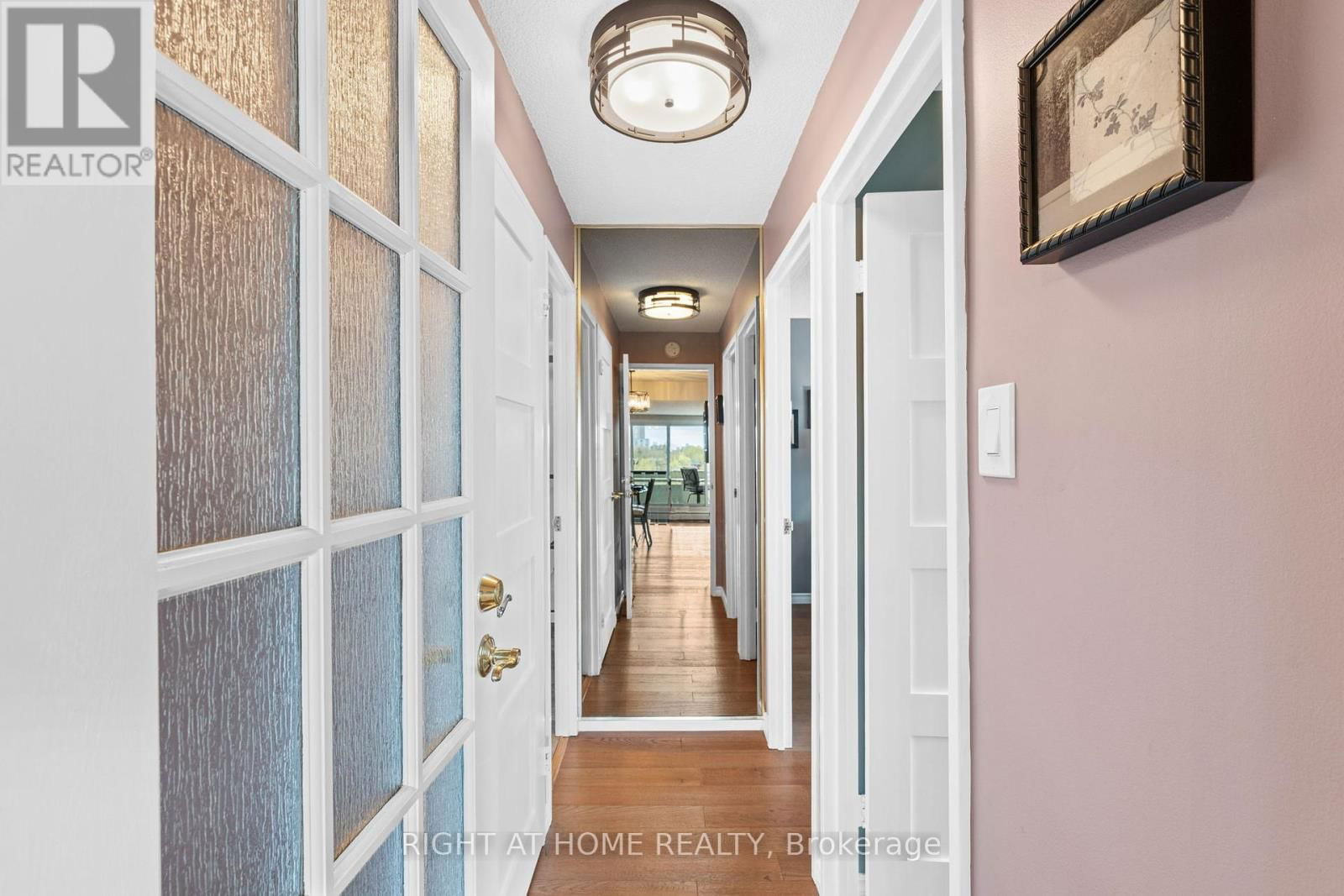 1102 - 1171 AMBLESIDE DRIVE Image 22