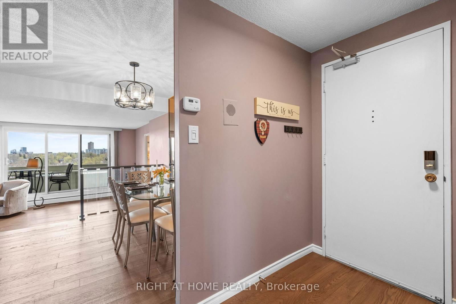 1102 - 1171 AMBLESIDE DRIVE Image 6