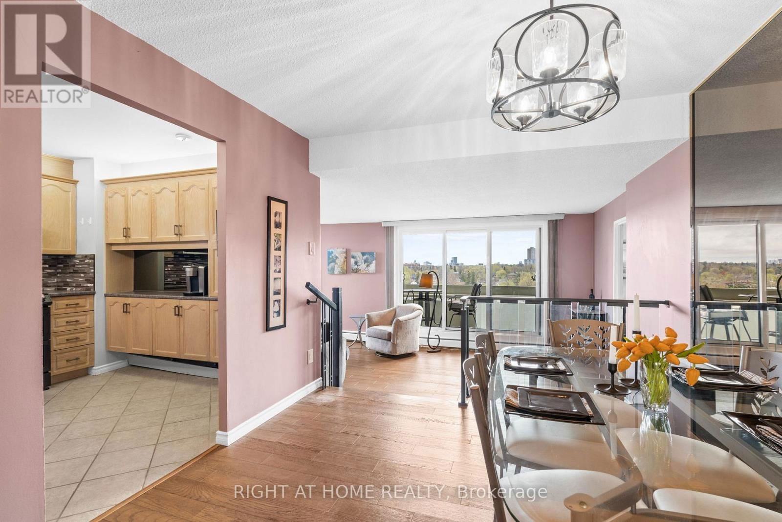1102 - 1171 AMBLESIDE DRIVE Image 7