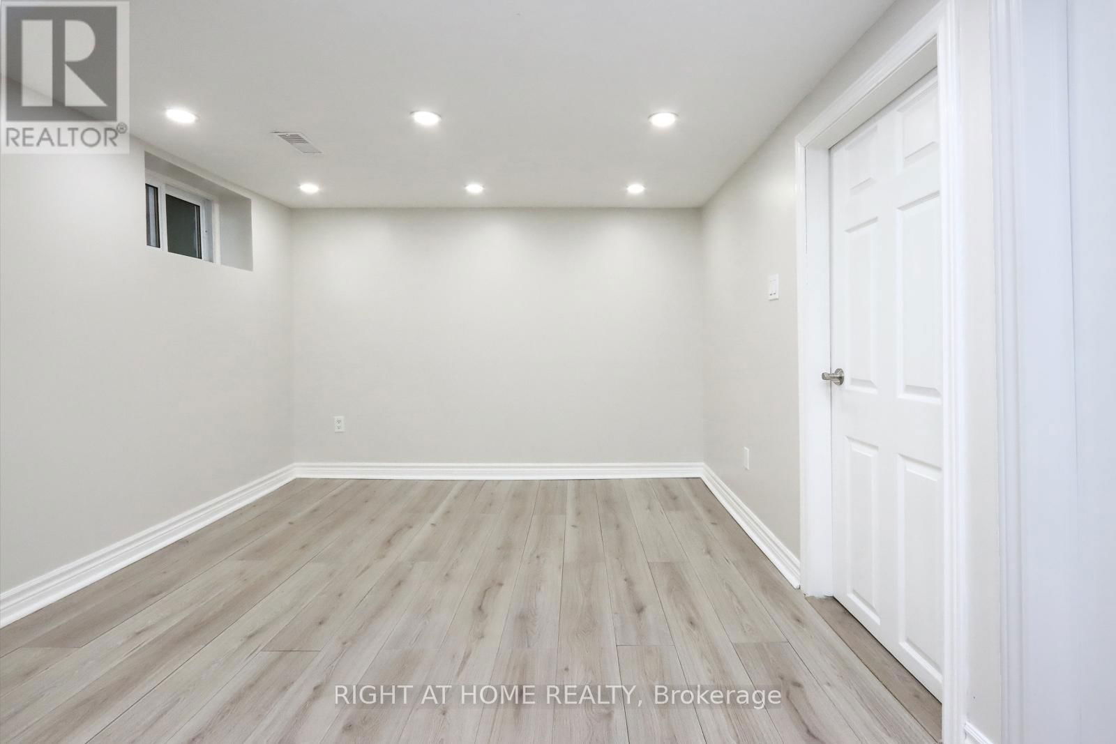 240 EAST 22ND STREET Image 22