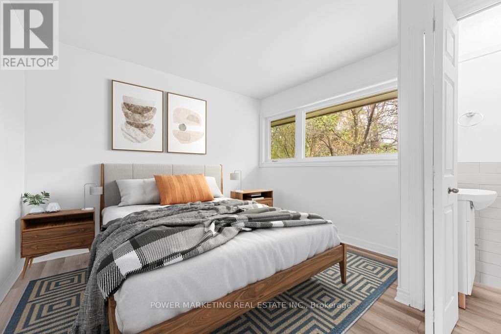 17 ROTHWELL DRIVE Image 20