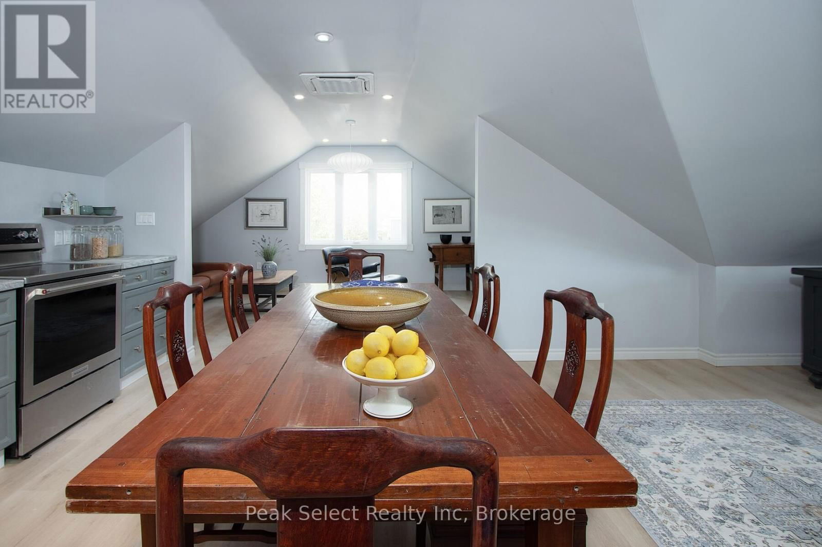 430 ALBERT STREET Image 38