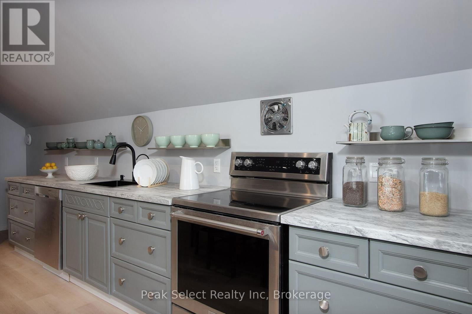 430 ALBERT STREET Image 39